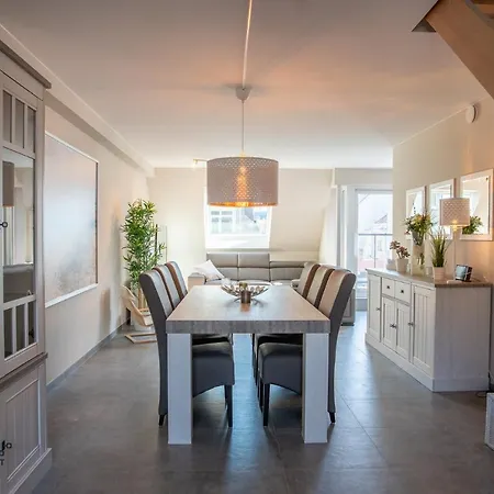 Spacious In The Heart Of Near The Sea Ostende